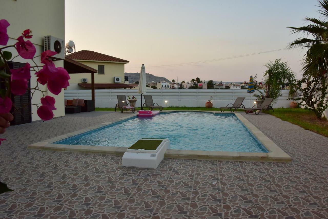 Limni Pool House Villa Oroklini Buitenkant foto