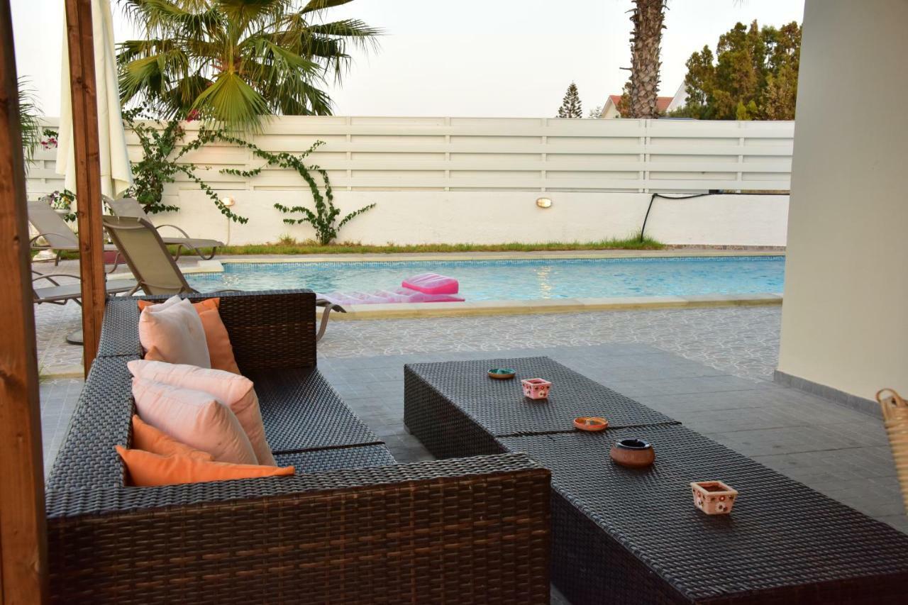 Limni Pool House Villa Oroklini Buitenkant foto
